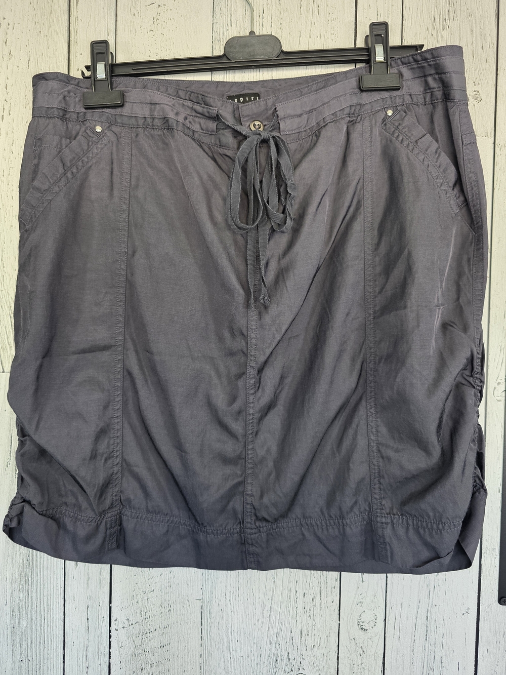 Ispiri Charcoal Grey Ruched Utility Skirt Size 16 Athleisure Casusl Resortwear